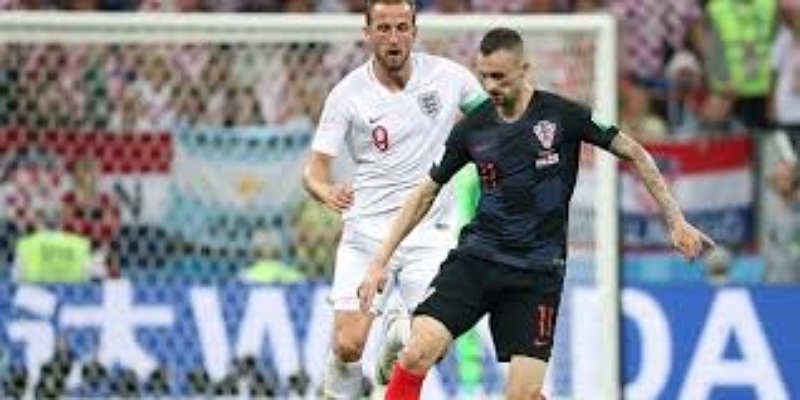 比赛走势解析：FB体育还原平局背后的逻辑-FB体育